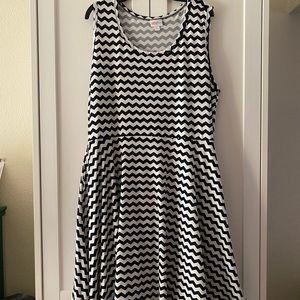 Lularoe sz 3XL Nicki Chevron Tank Dress EUC